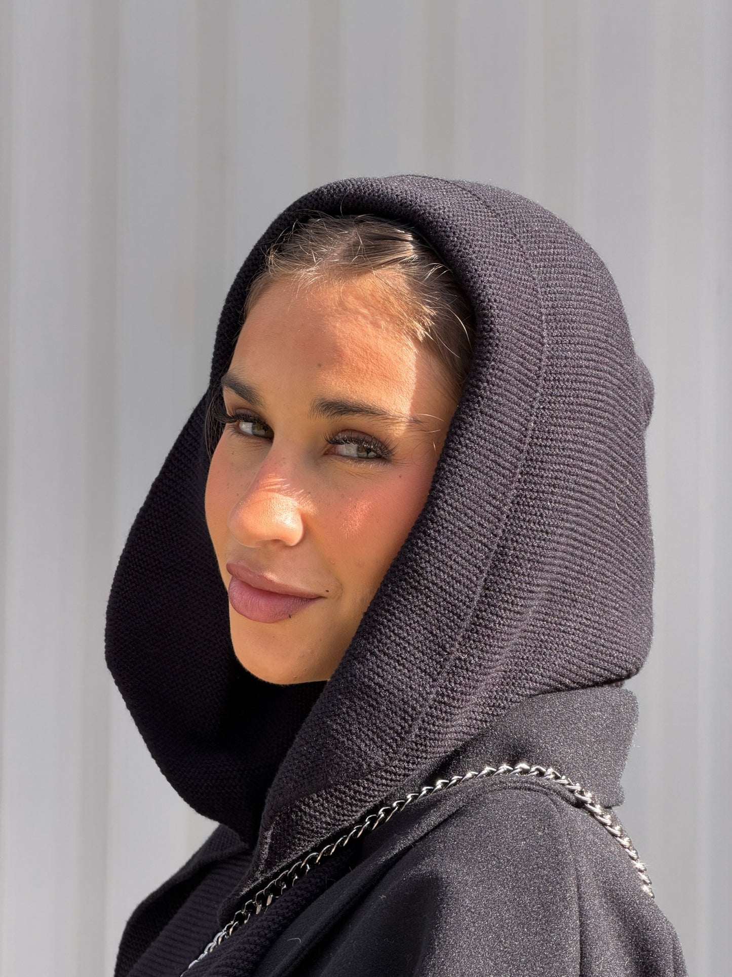 BLACK VEYERA