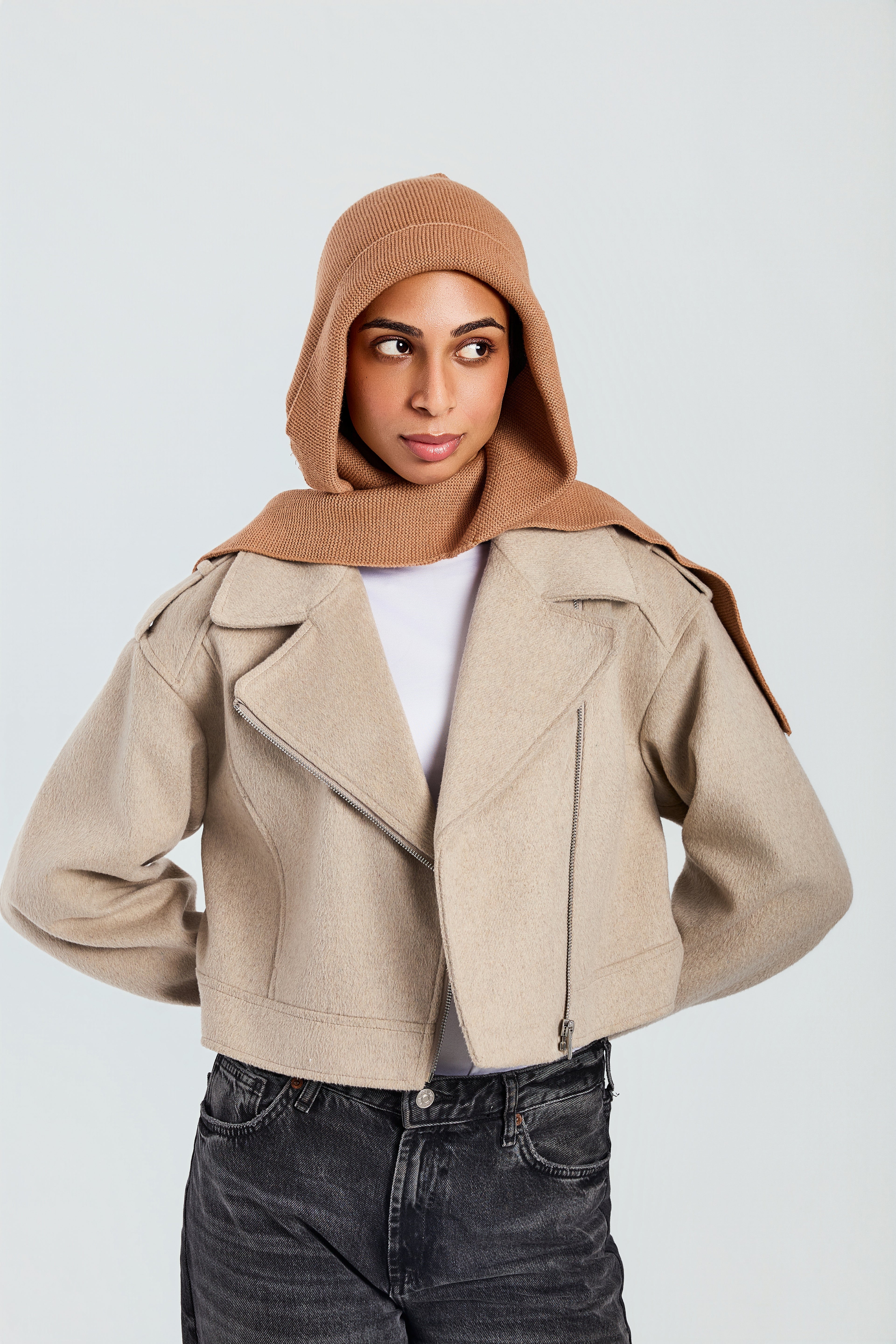 BEIGE VEYERA